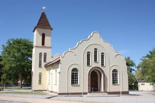 WW-Namibia-OUTJO-Kerk 2